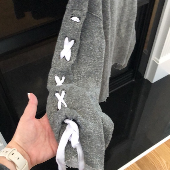 NWT SoulCycle Lace up  bell sleeve sweatshirt - Picture 3 of 10